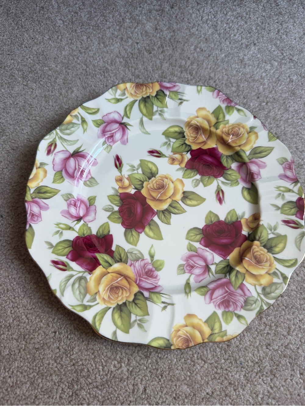 Royal Elfreda Country Rose Floral Porcelain Dinner Plate 10" -replacement